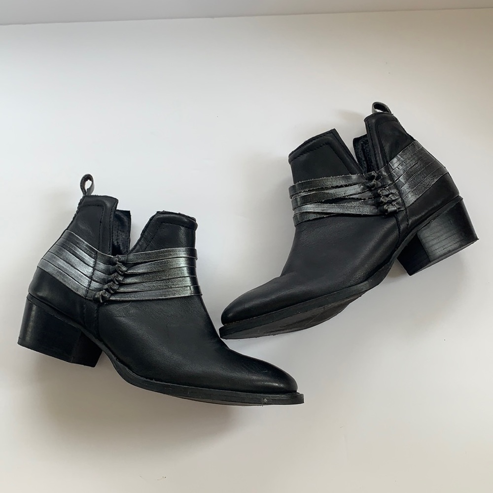 Diba Skyler Leather Bootie
